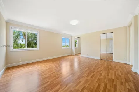 930 Lavender Circle Weston FL 33327