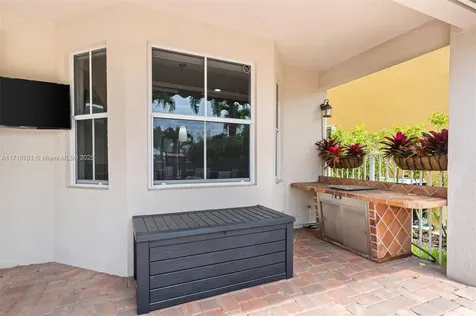 930 Lavender Circle Weston FL 33327