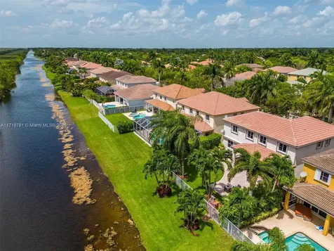 930 Lavender Circle Weston FL 33327