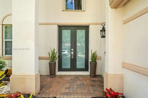 930 Lavender Circle Weston FL 33327