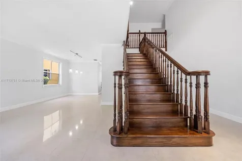 930 Lavender Circle Weston FL 33327