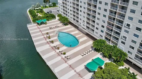 Sunny Isles Beach FL 33160