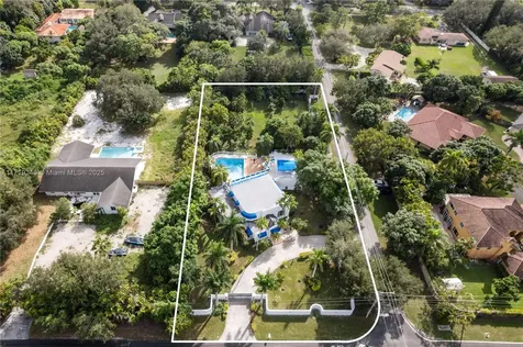 8390 SW 94th Street Miami FL 33156