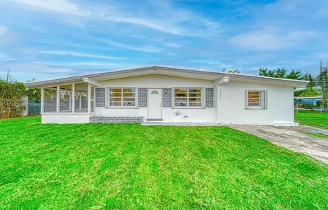 26900 SW 143rd Court Homestead FL 33032