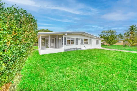 26900 SW 143rd Court Homestead FL 33032