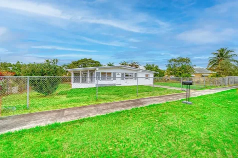 26900 SW 143rd Court Homestead FL 33032