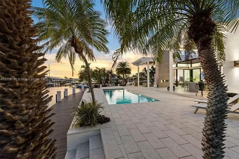 3701 NE 26th Avenue Lighthouse Point FL 33064