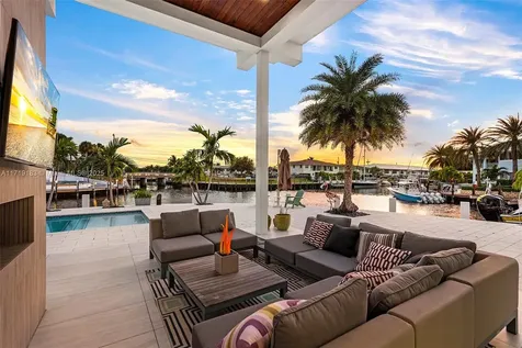 3701 NE 26th Avenue Lighthouse Point FL 33064