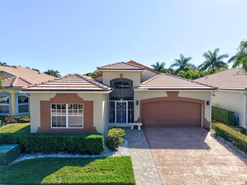 6330 Harbour Oak Drive Lake Worth FL 33467
