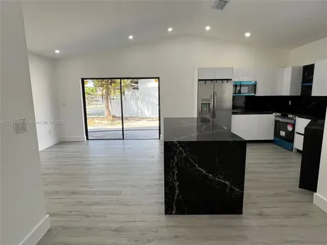 19633 SW 123rd Avenue Miami FL 33177