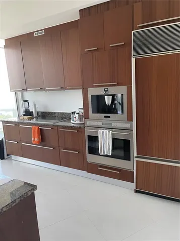 16001 Collins Avenue Sunny Isles Beach FL 33160
