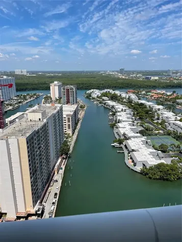 16001 Collins Avenue Sunny Isles Beach FL 33160