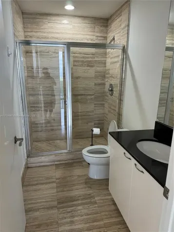 16001 Collins Avenue Sunny Isles Beach FL 33160