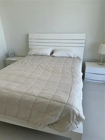 16001 Collins Avenue Sunny Isles Beach FL 33160