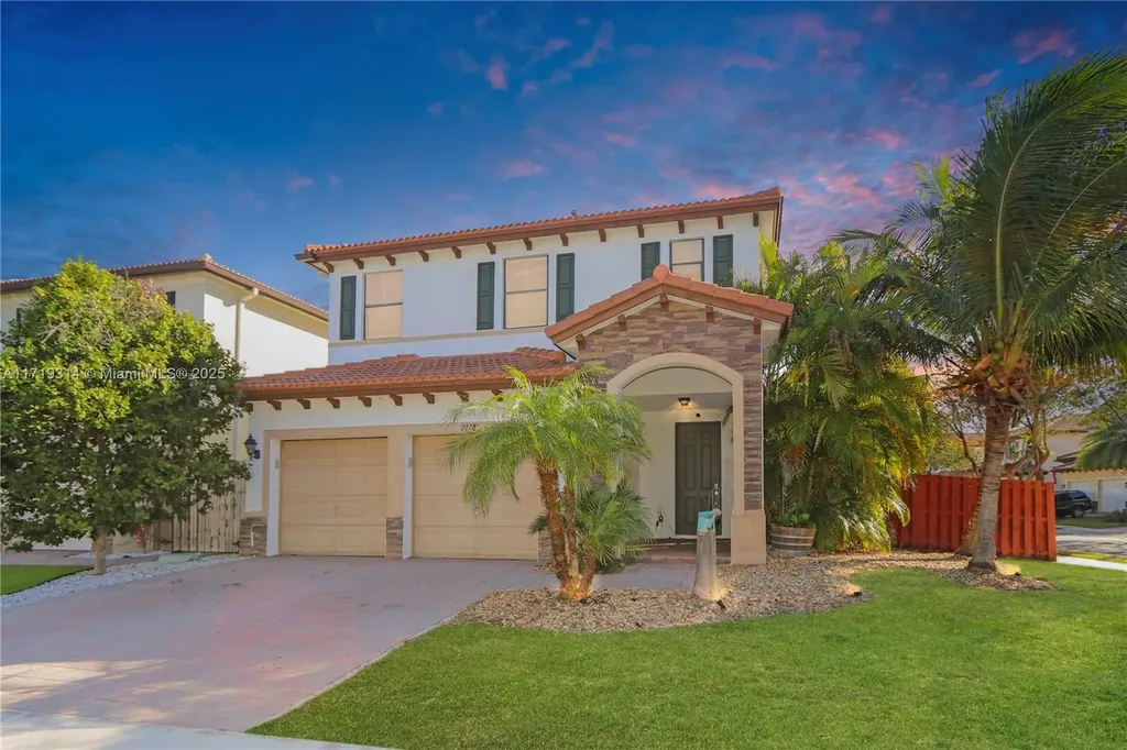 22781 SW 92nd Place Cutler Bay FL 33190