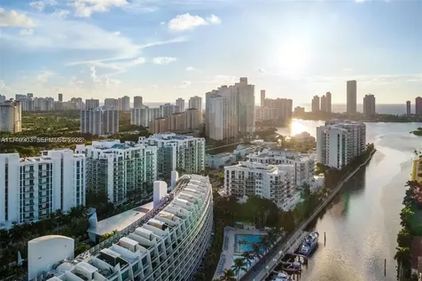 2950 NE 188th Street Aventura FL 33180