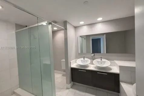 2950 NE 188th Street Aventura FL 33180
