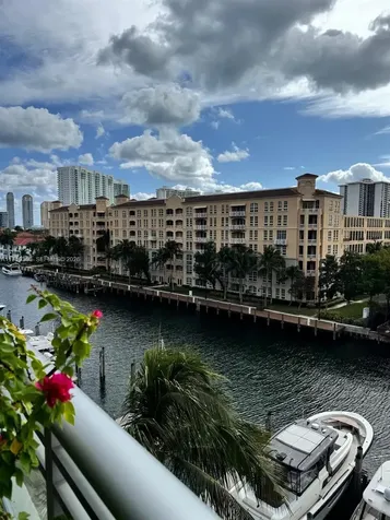 2950 NE 188th Street Aventura FL 33180