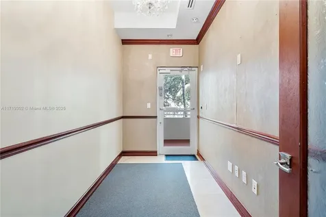 2883 Executive Park Drive Weston FL 33331