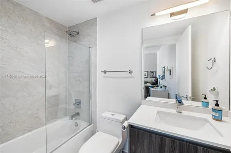 488 NE 18th Street Miami FL 33132