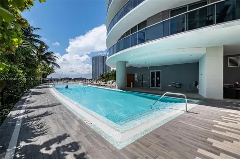 488 NE 18th Street Miami FL 33132