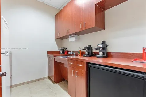 2883 Executive Park Drive Weston FL 33331