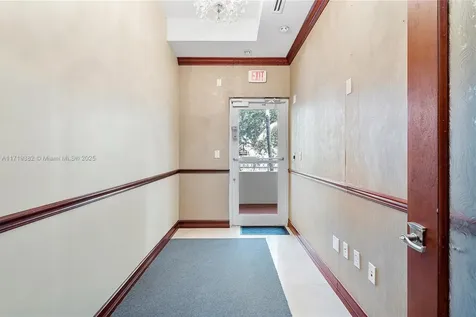 2883 Executive Park Drive Weston FL 33331
