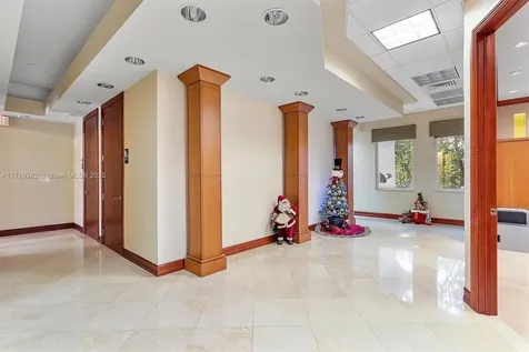 2883 Executive Park Drive Weston FL 33331