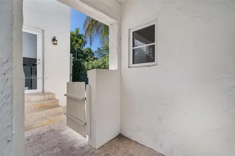1023 Venetia Avenue Coral Gables FL 33134