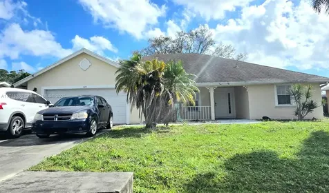 423 SW Byron Street Port St. Lucie FL 34983
