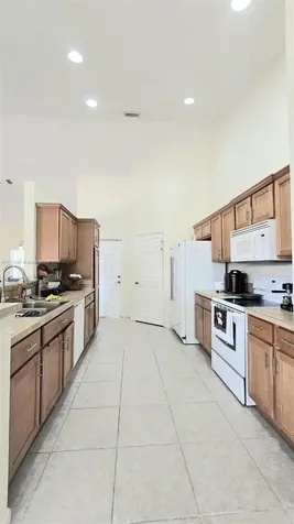 423 SW Byron Street Port St. Lucie FL 34983