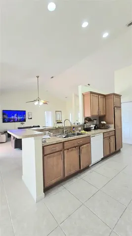 423 SW Byron Street Port St. Lucie FL 34983