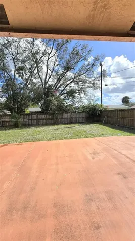423 SW Byron Street Port St. Lucie FL 34983