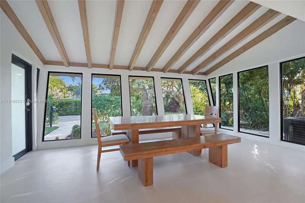 1645 NE 7th Place Fort Lauderdale FL 33304