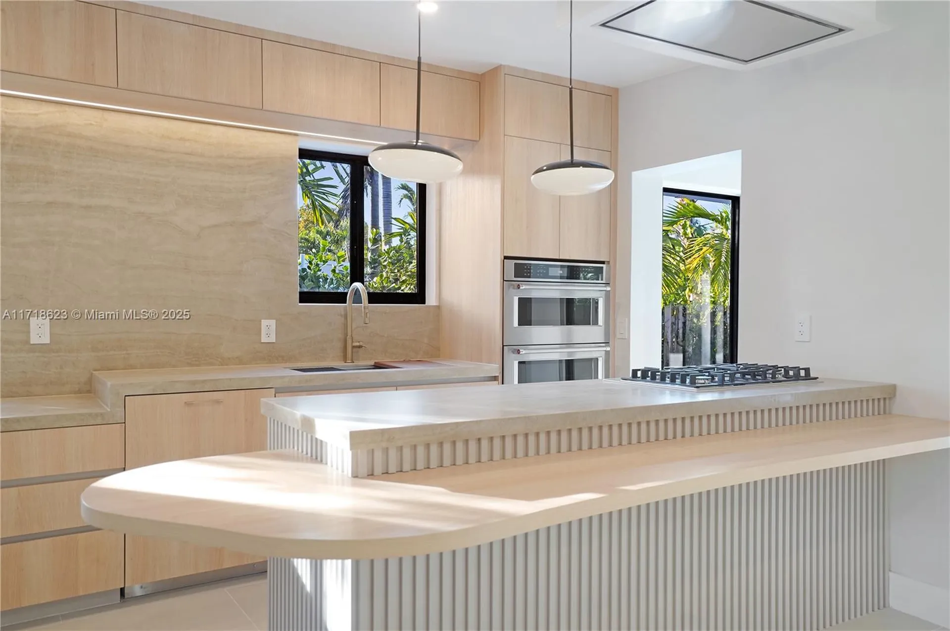 1645 NE 7th Place Fort Lauderdale FL 33304