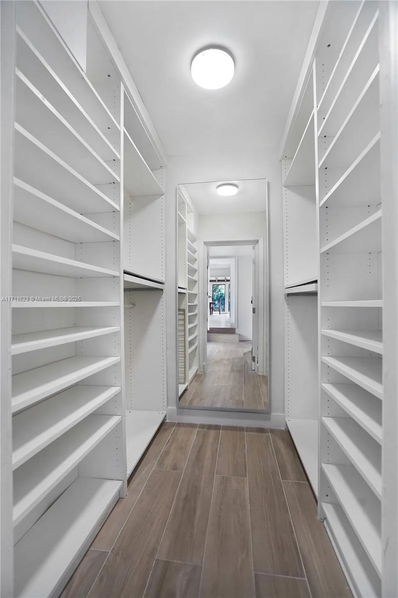 1645 NE 7th Place Fort Lauderdale FL 33304