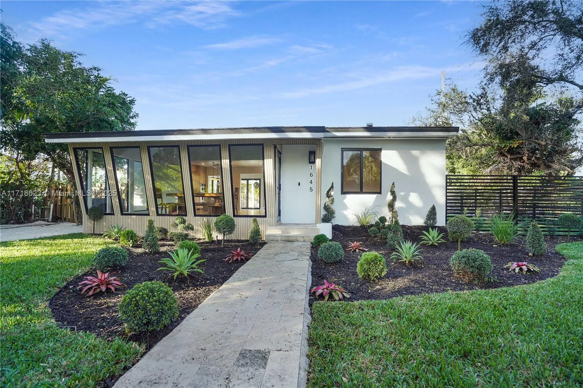 1645 NE 7th Place Fort Lauderdale FL 33304