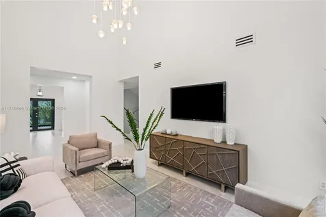 3515 E Fairview Street Miami FL 33133