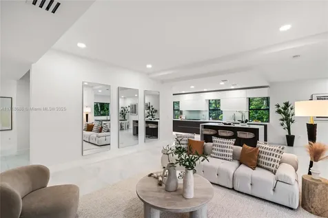 3515 E Fairview Street Miami FL 33133