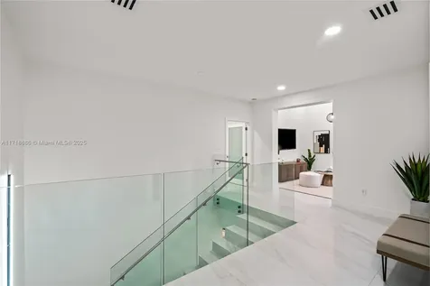 3515 E Fairview Street Miami FL 33133