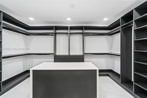 3515 E Fairview Street Miami FL 33133