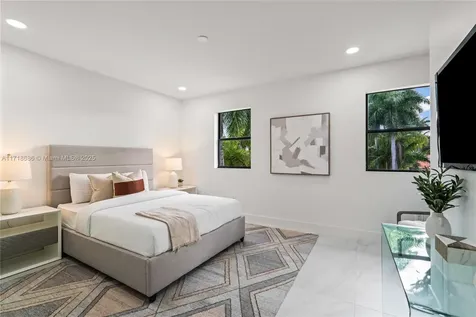 3515 E Fairview Street Miami FL 33133