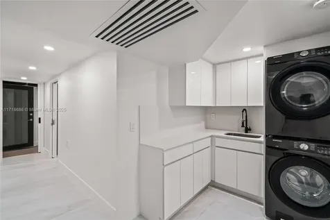 3515 E Fairview Street Miami FL 33133