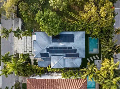 3515 E Fairview Street Miami FL 33133