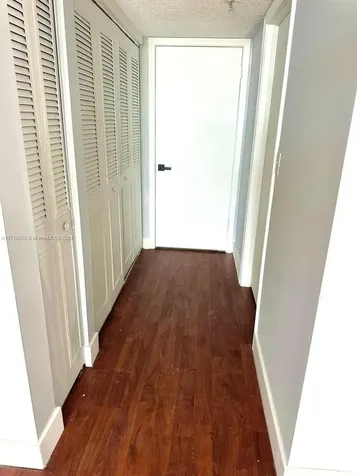 20840 San Simeon Way Miami FL 33179