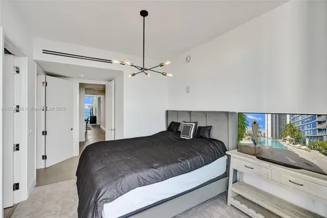15701 Collins Avenue Sunny Isles Beach FL 33160