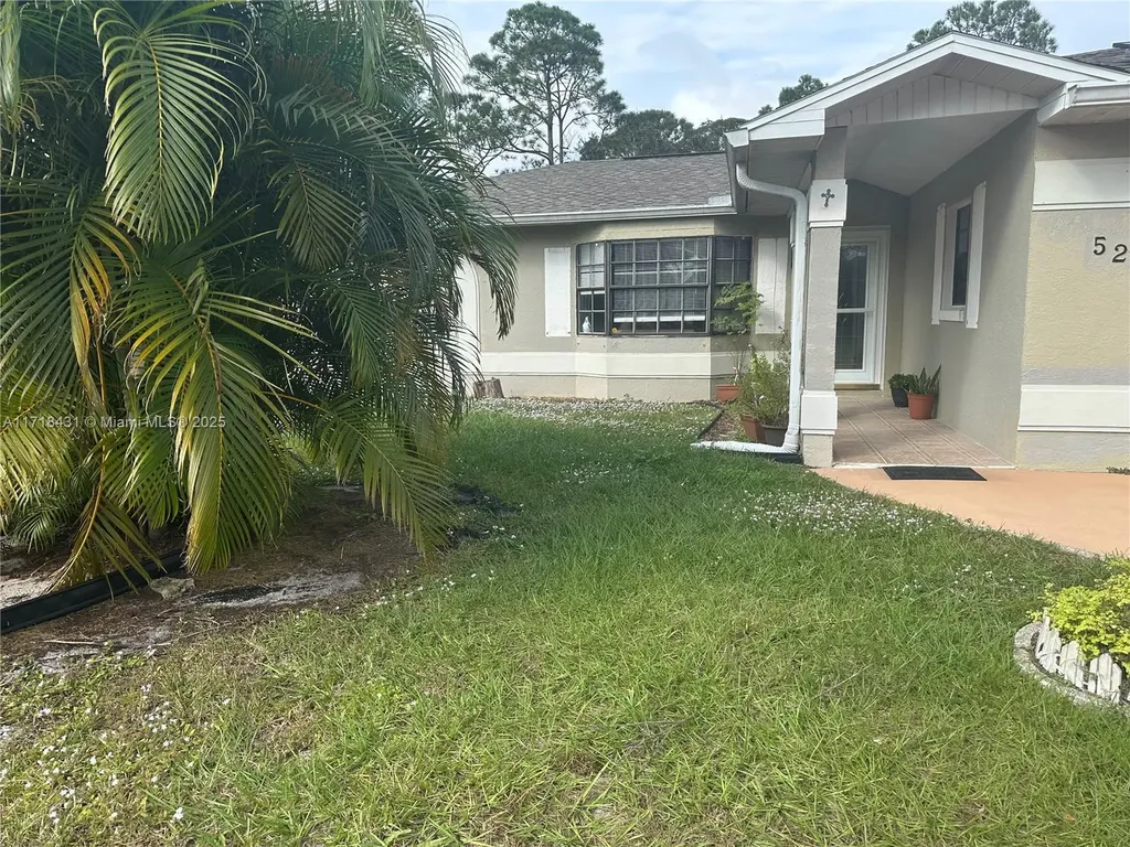 529 Aston Martin Drive Sebring FL 33872