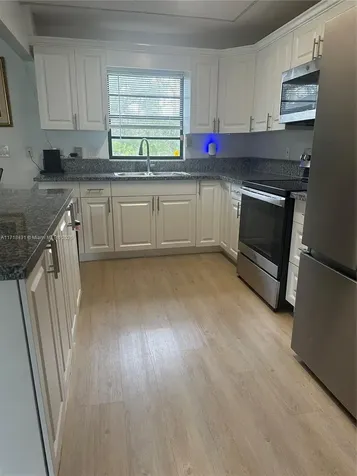 529 Aston Martin Drive Sebring FL 33872