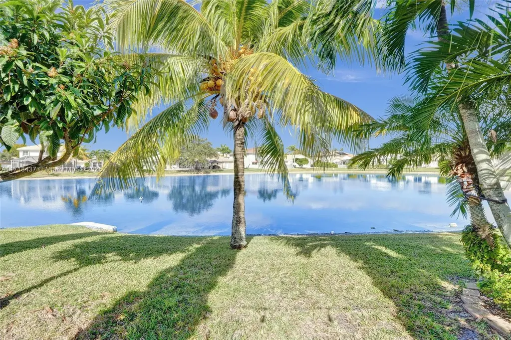 12325 NW 55th Street Coral Springs FL 33076