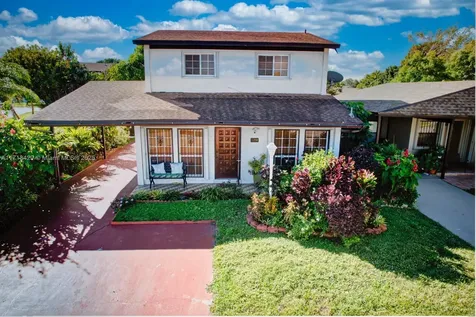 5284 NW 193rd Lane Miami Gardens FL 33055